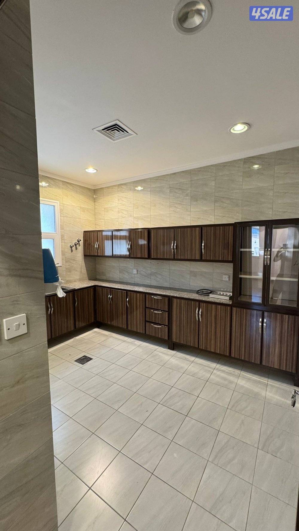 شقة للإيجار في جابر الأحمد5