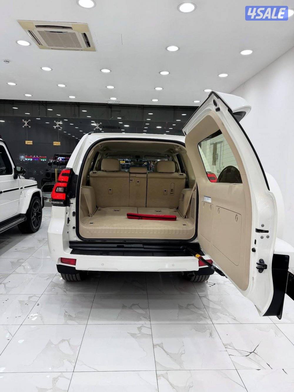 تويوتا برادو 2023 وكالة البحرين جاهزة للتصدير مع التخليص15