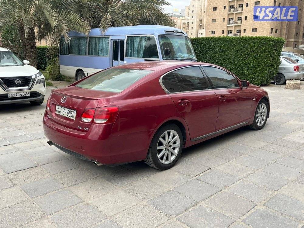 للبيع لكزز موديل 2007  سياره نضيفه جداً مكيف ولا تحتاج لاي مصاريف نهائي1