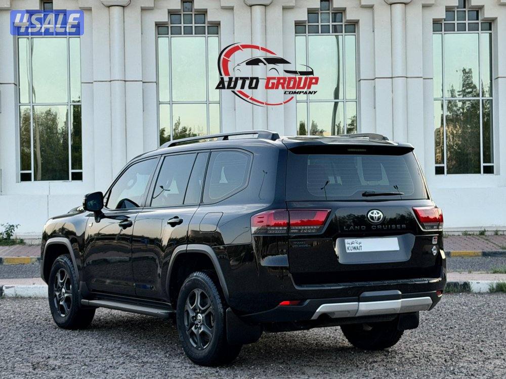 للبيع . لاندكروزر . GR  . م 20232