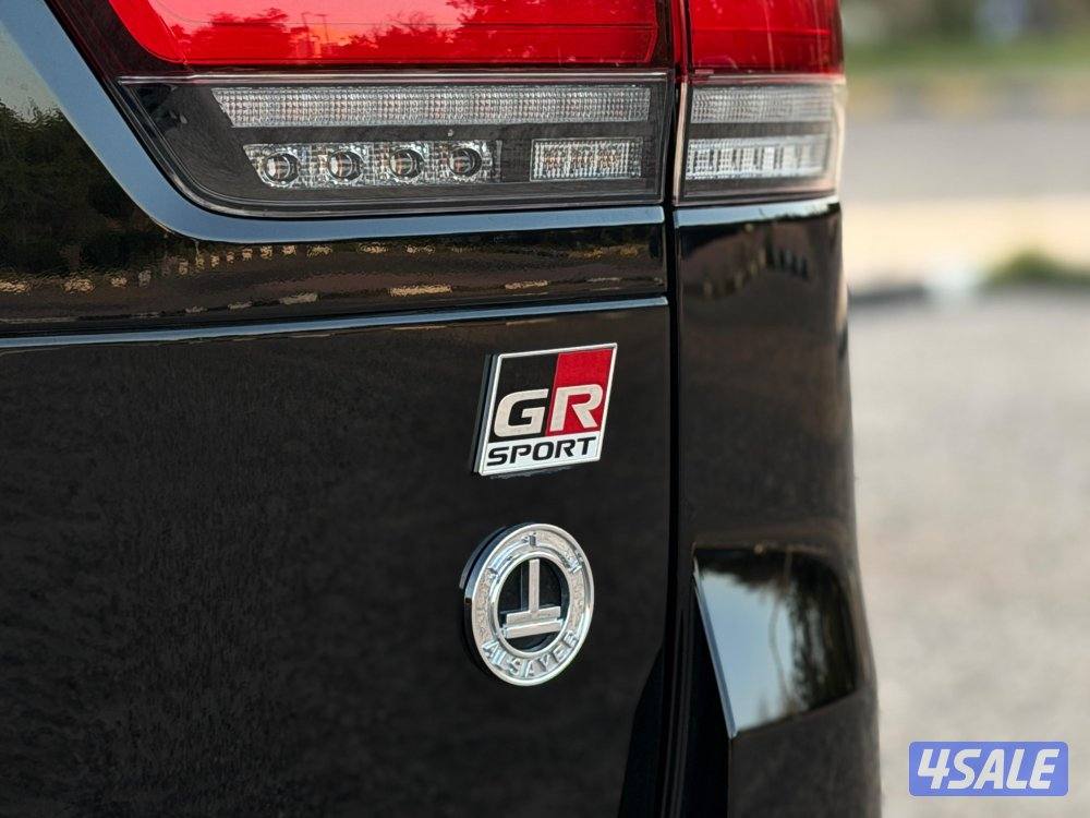 للبيع . لاندكروزر . GR  . م 202315