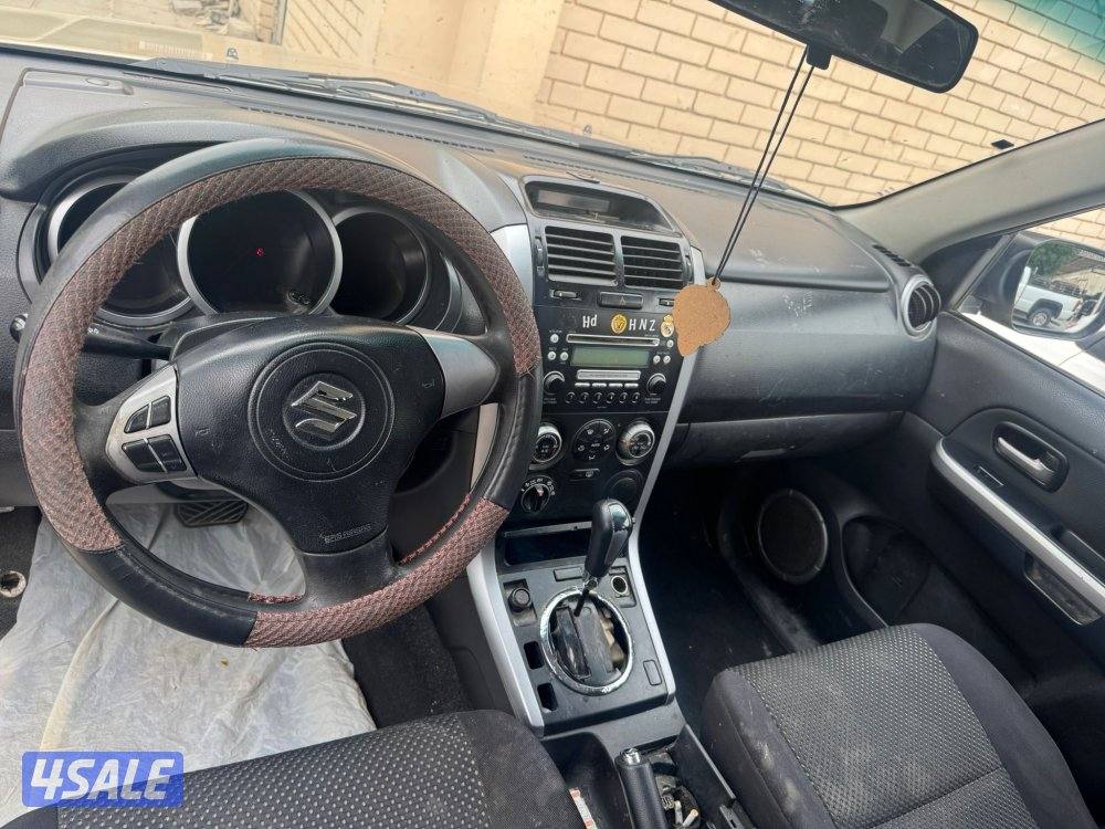 شغال فيه مشكلة  عزم ضعيف لغاية سرعة ٤٠ وبعدين تمشي ل١٠٠ حده6