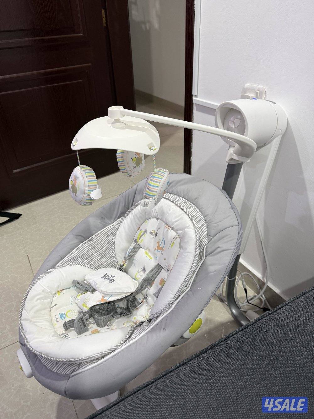 كرسي هزاز من سنتر بوينت- التواصل عبر الواتس اب فقط1