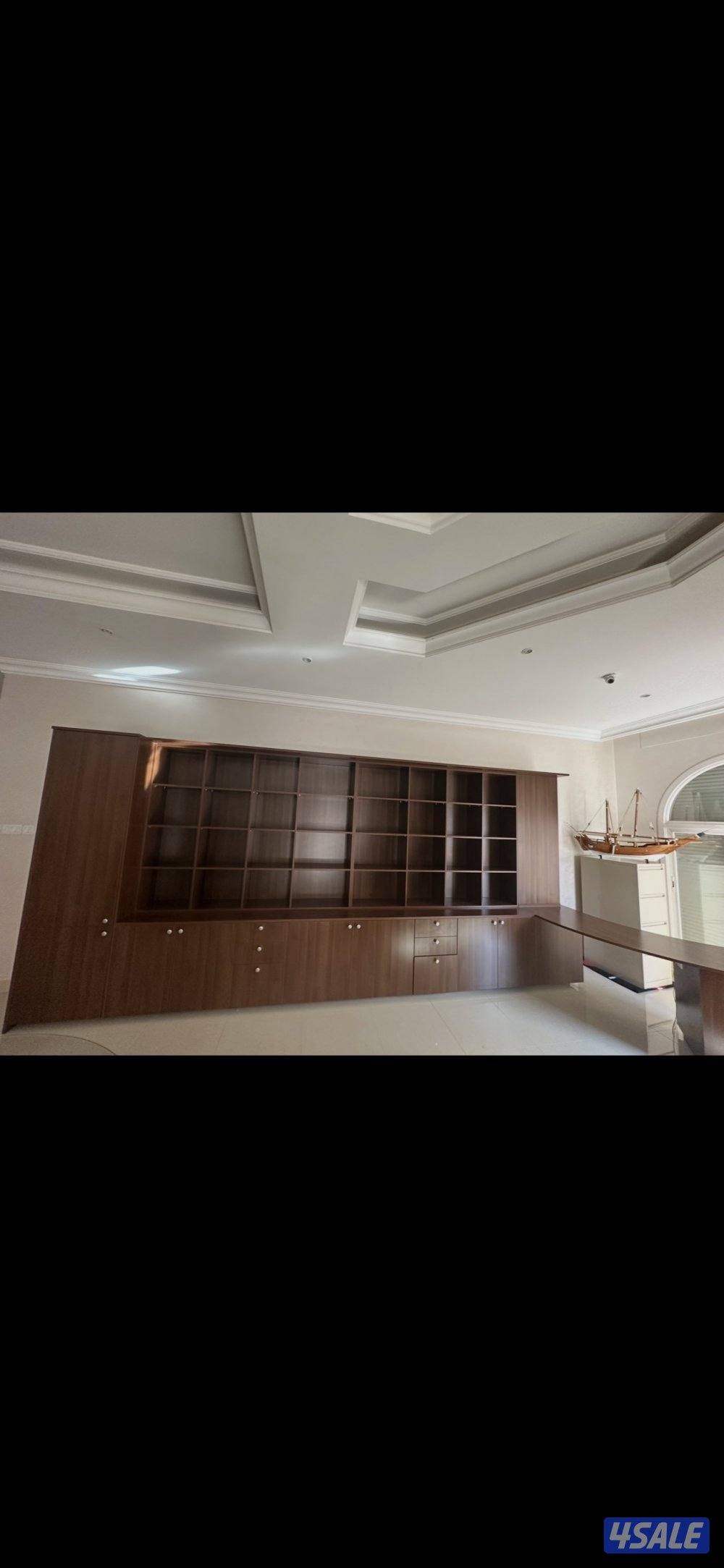 مكتبة من حسن ابل2