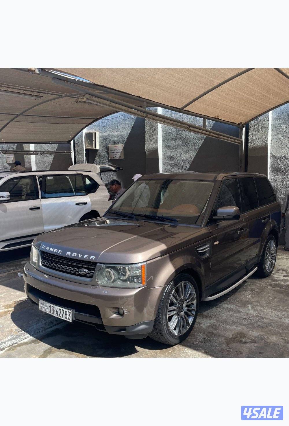 رنج سبورت 2011  بحاله الوكاله مالك ثاني 8 بدون سوبر شرط الفحص1