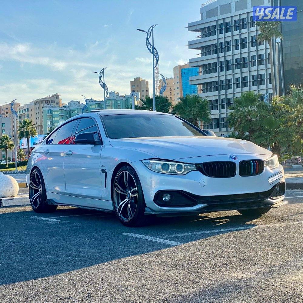 ‏‎🔺بيع🔺شراء🔺تثمين🔺

للبيع BMW 430i 
بدي كت M 
موديل 2017 
عداد 2002