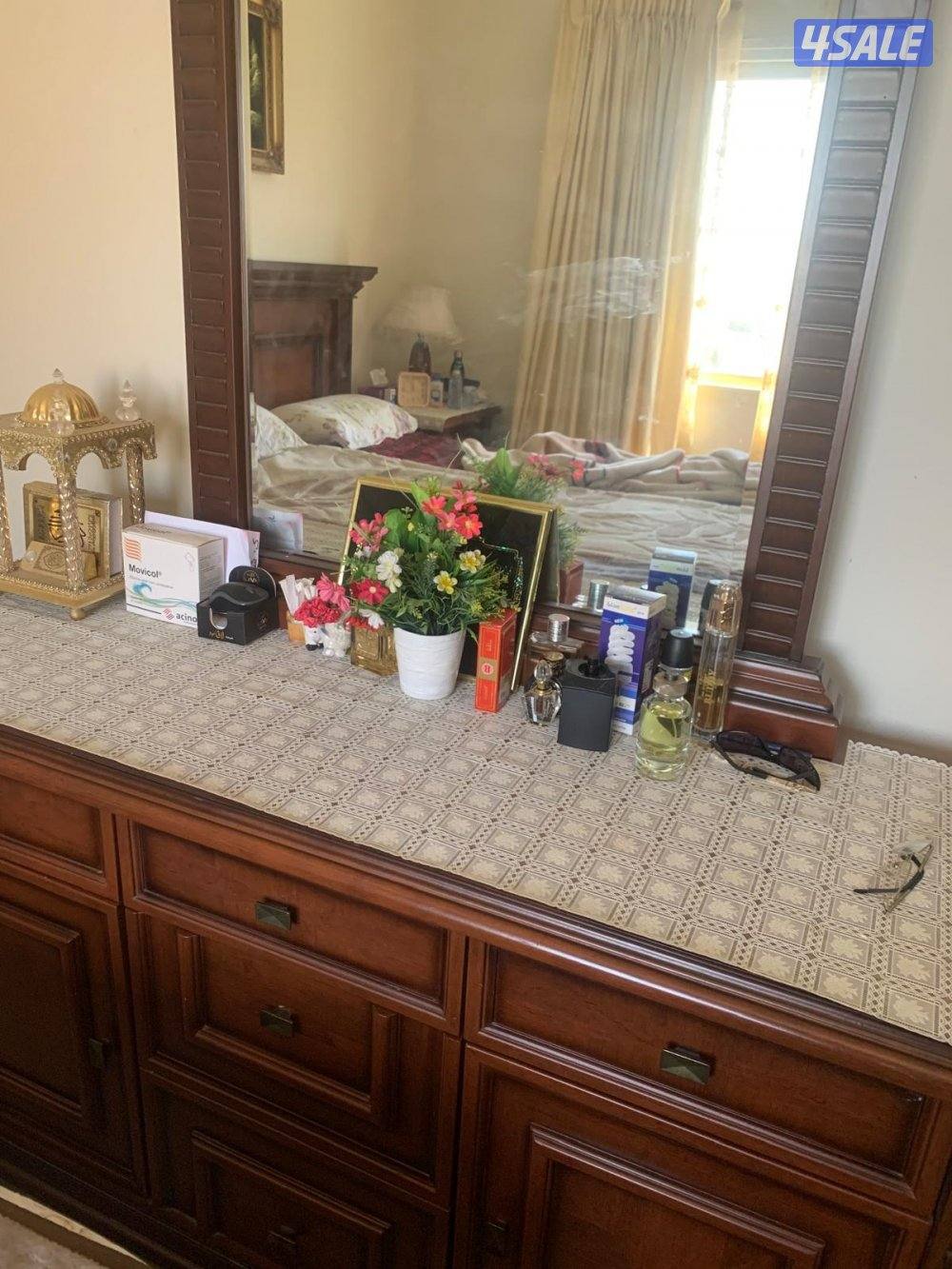 للبيع سرير + تسريحه0