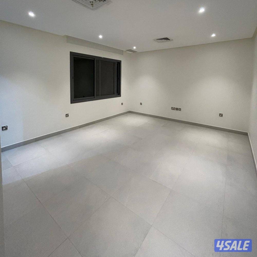 دور كامل سكني للإيجار في غرب مشرف4