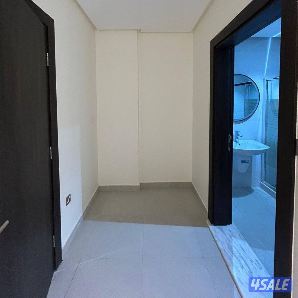 دور كامل سكني للإيجار في غرب مشرف11