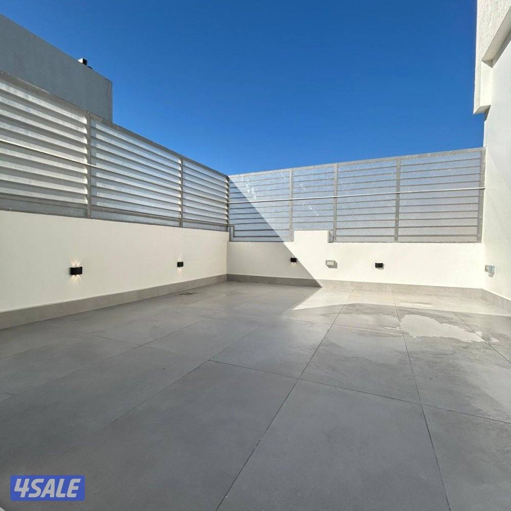 دور كامل سكني للإيجار في غرب مشرف13