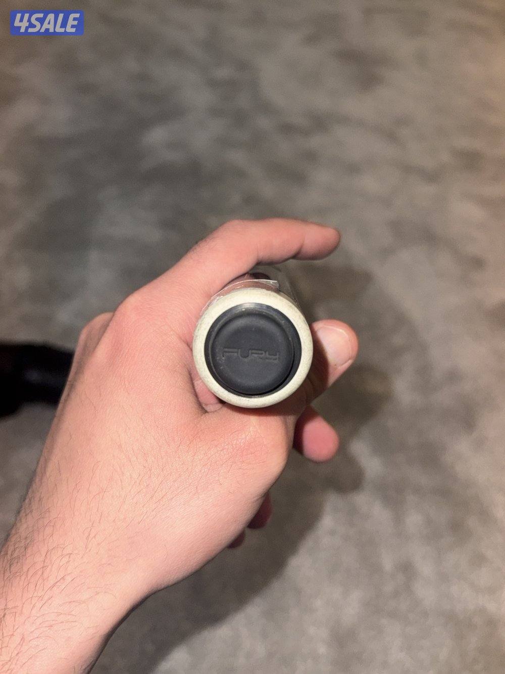 للبيع كيو FURY اصلي1