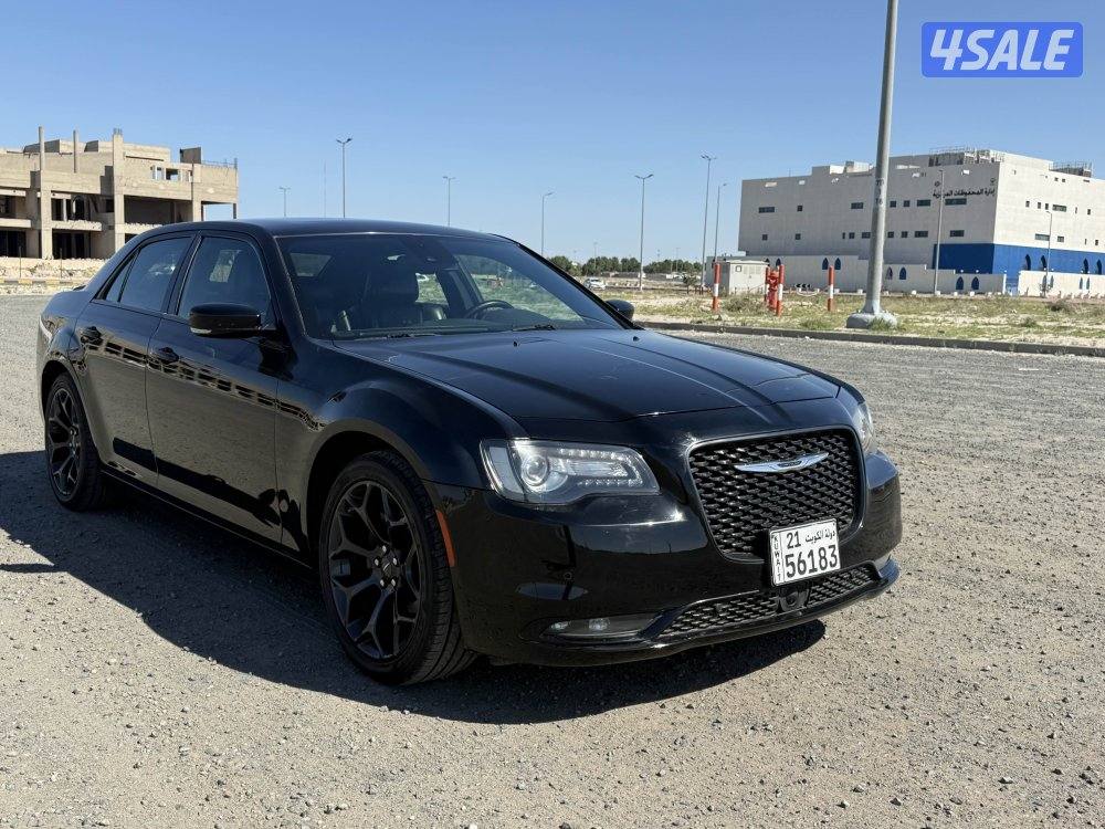 للبيع كرايزلر2022-S كامل المواصفات1