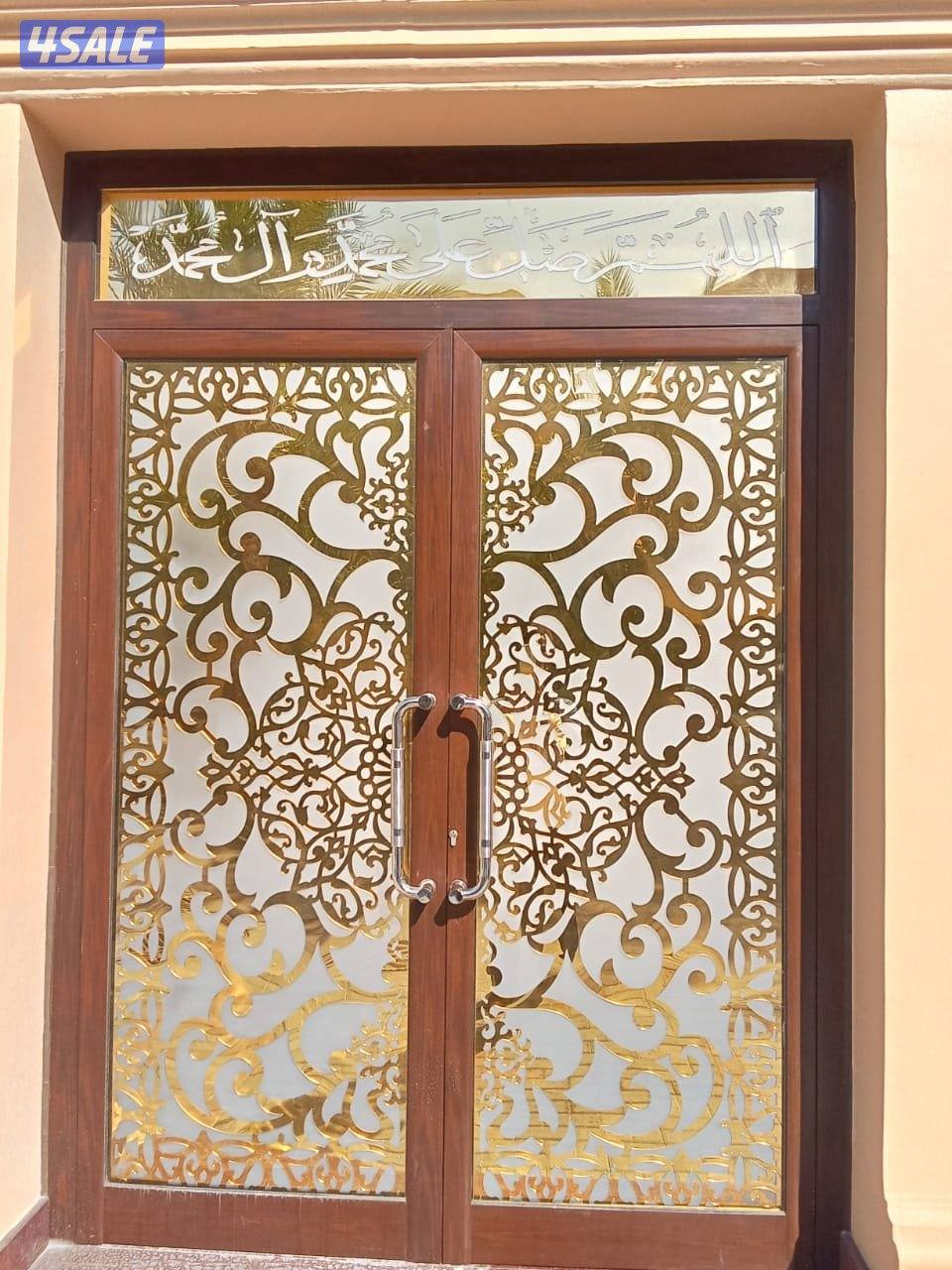 فني المنيوم8