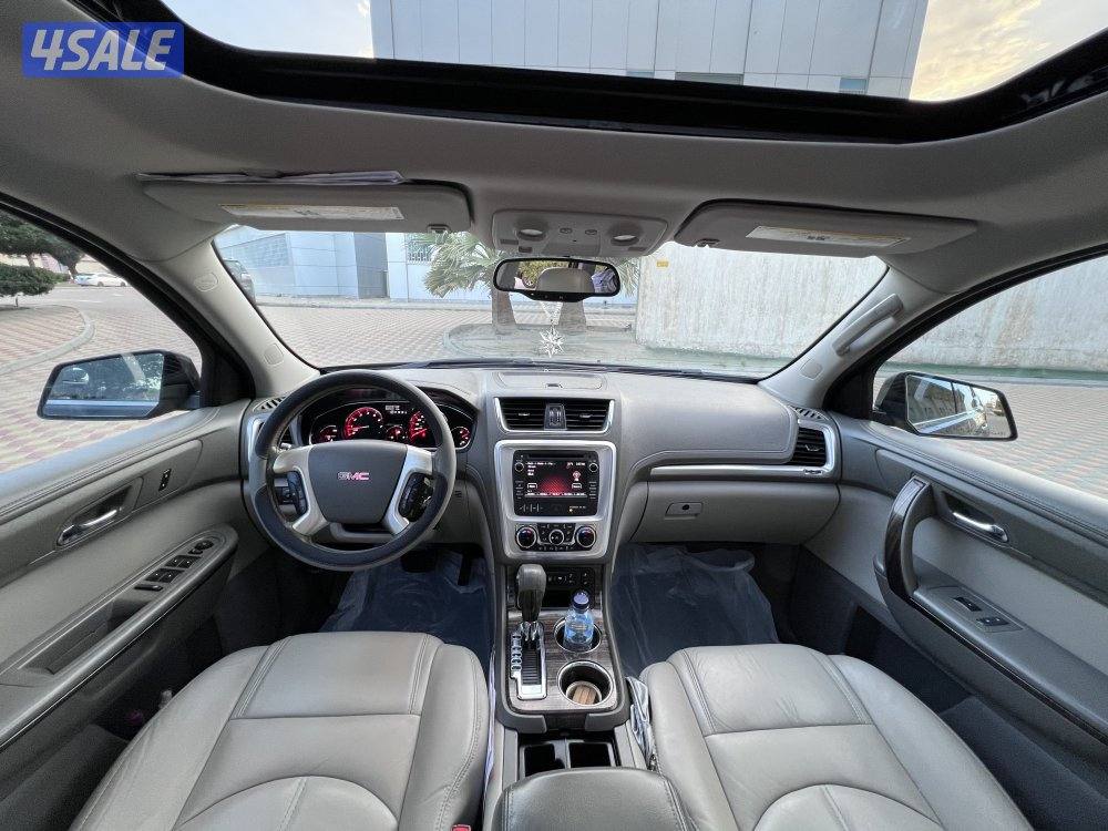 للبيع جيب اكاديا SLT/موديل ٢٠١٣/بحالة الوكالة/شرط الفحص/الجابرية9