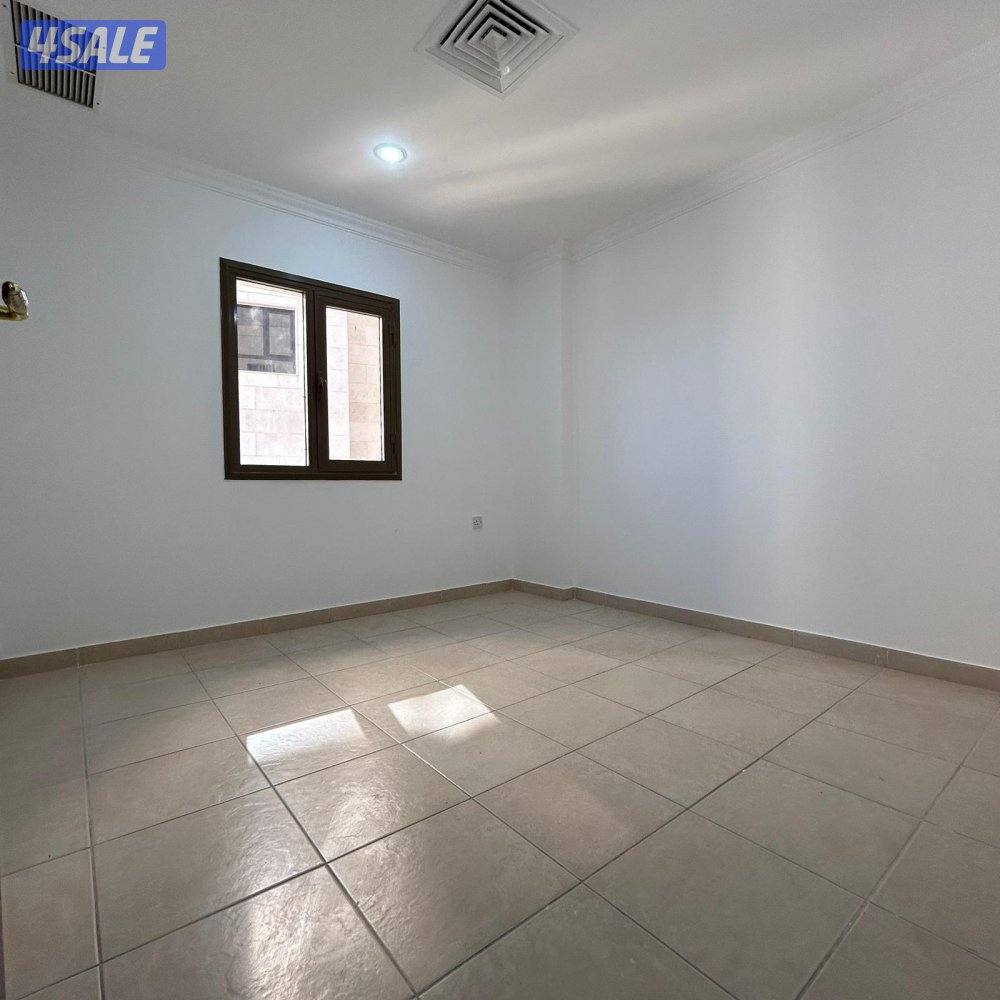 شقة مع شهر مجاني للإيجار في السالمية قطعة 61