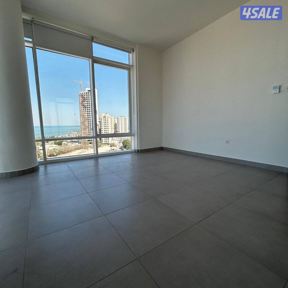 شقة نصف مفروشة اطلالة بحرية للايجار في دسمان1