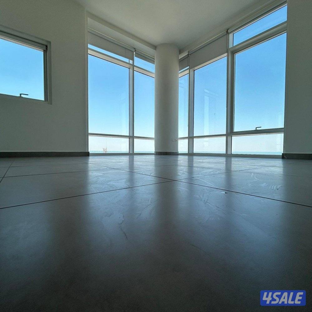 شقة نصف مفروشة اطلالة بحرية للايجار في دسمان2