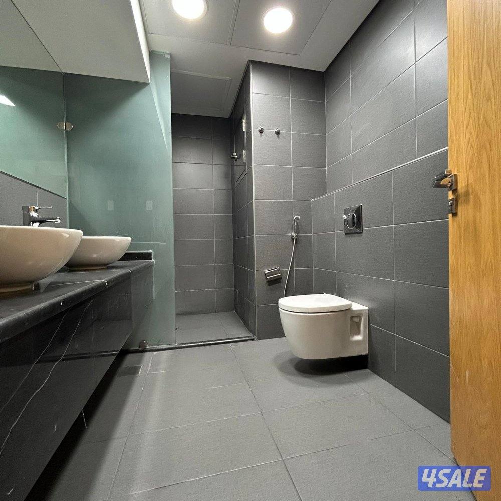 شقة نصف مفروشة اطلالة بحرية للايجار في دسمان9