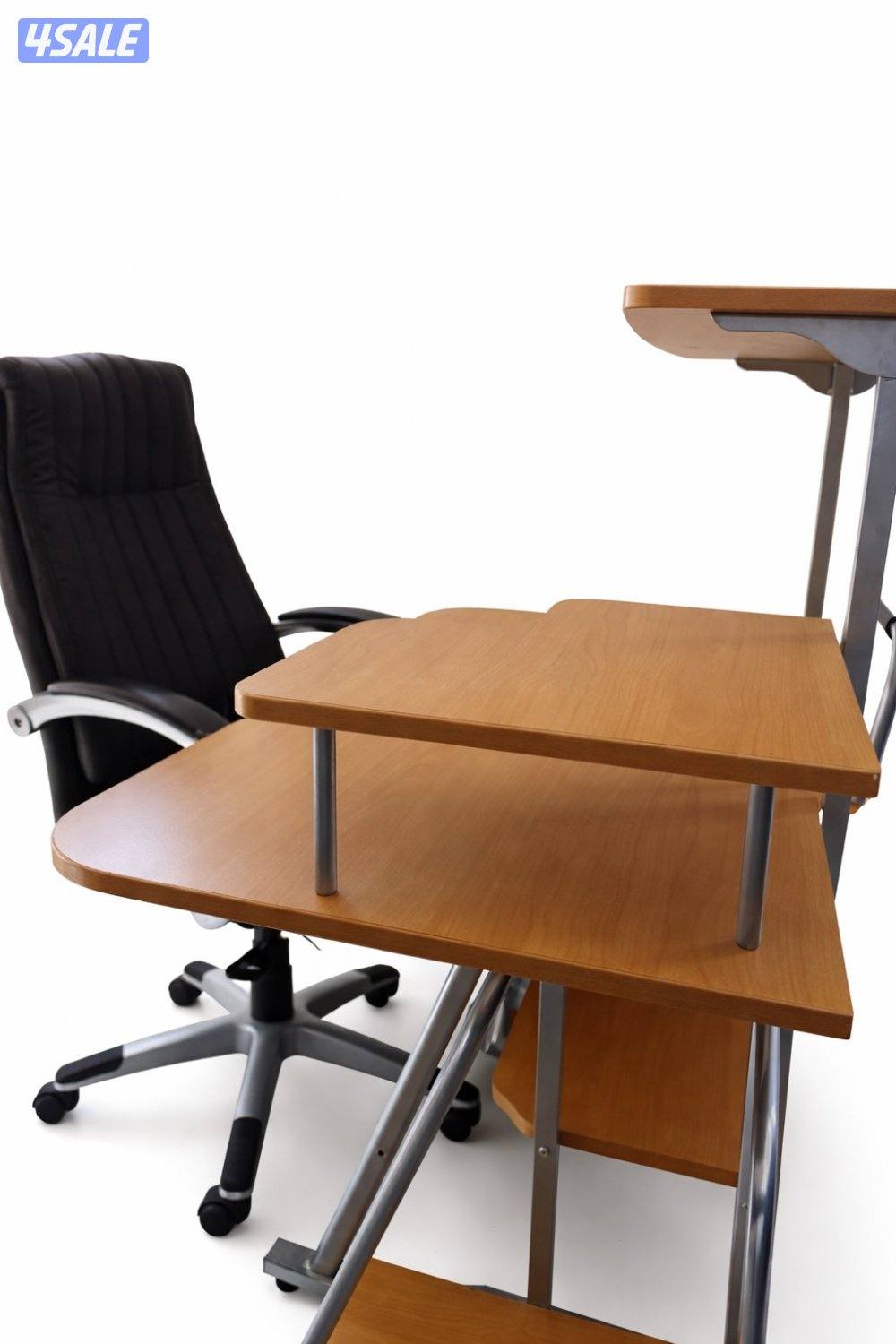 طاولة كمبيوتر ممتازة0