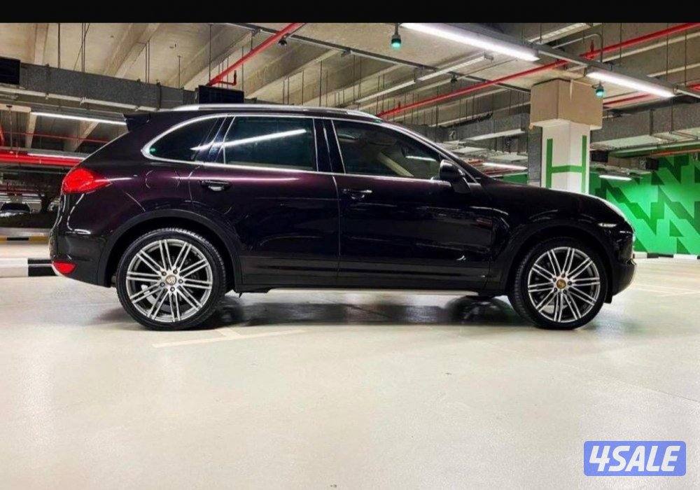 للبيع جيب بورش كايين6سلندر وكالة الكويت شرط الفحص.1