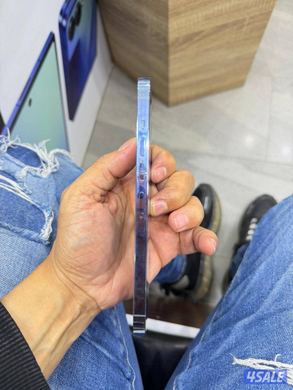 جهاز ١٣ بروماكس ٢٥٦ نضيف مع الكارتون بطارية ٨٧٪؜معفي جمارك مصرية3