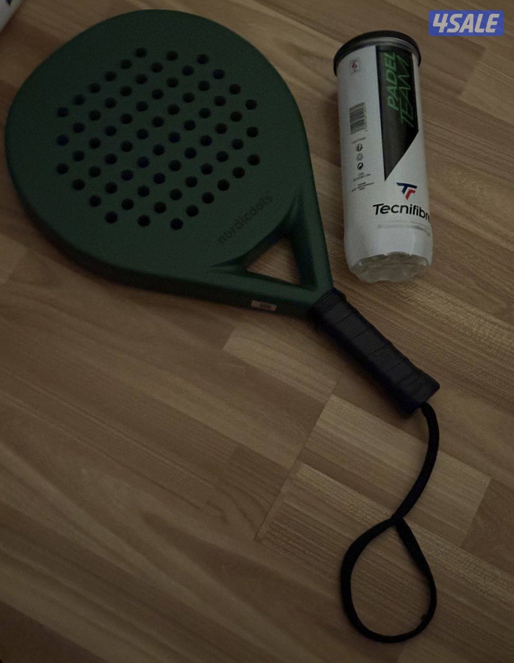 مضرب بادل جديد نظيف2