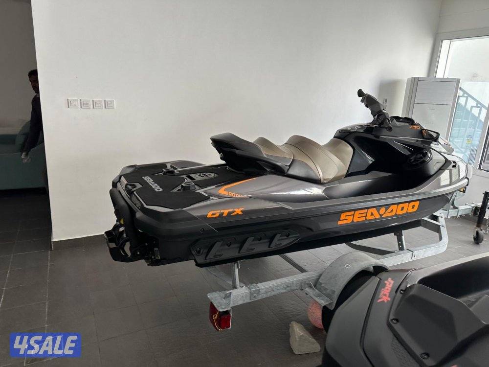 SUMMER IS COMING – SUPER JETSKI FOR SALE 🌊🔥4
