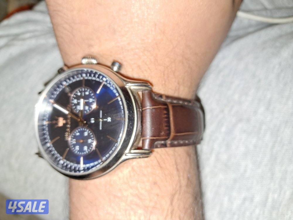 لعشاق الفخامة الإيطالية.. للبيع ساعة مازيراتي Epoca (النسخة الملكية)0