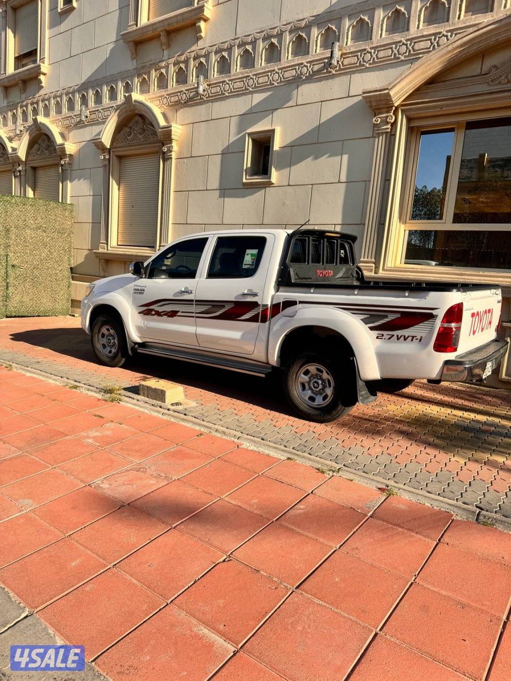 للبيع هايلوكس 2012 الساير صبغ الوكاله1