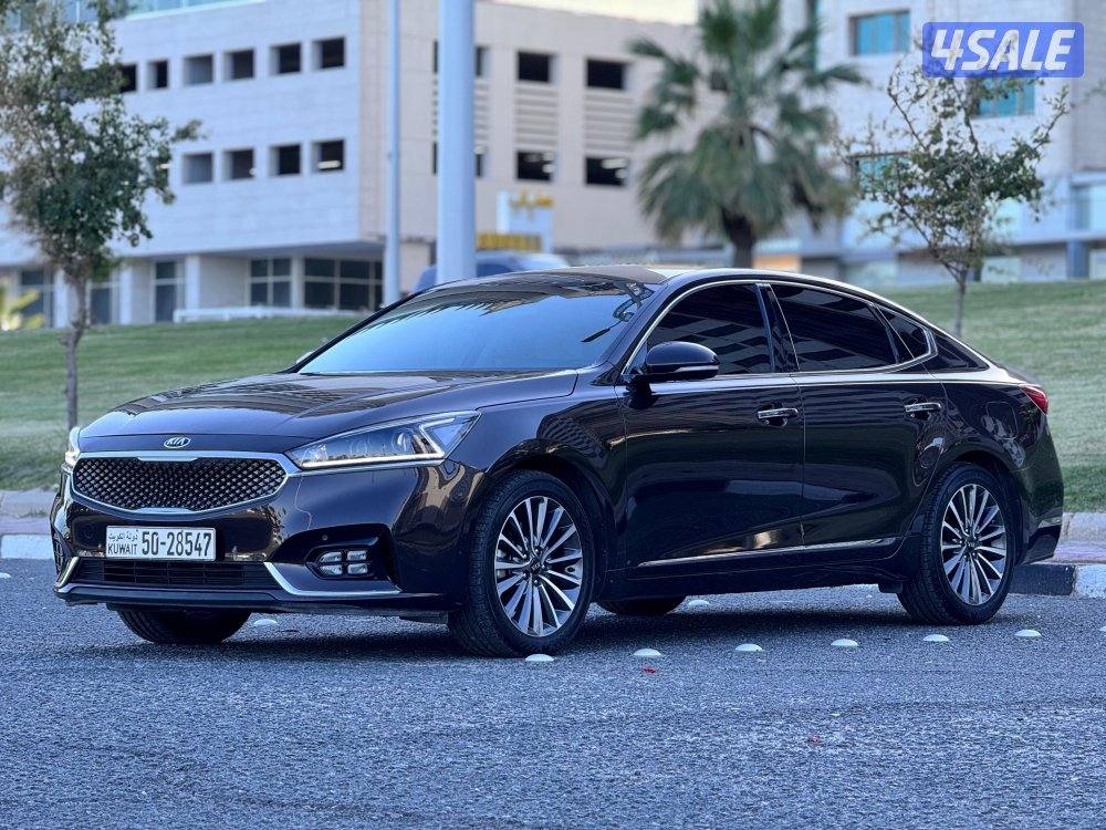 للبيع كيا كادينزا موديل 2018 صبغ الوكالة0