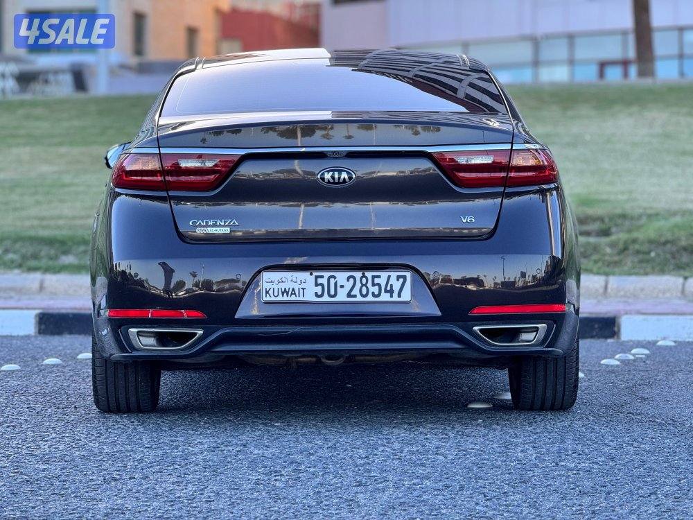 للبيع كيا كادينزا موديل 2018 صبغ الوكالة5