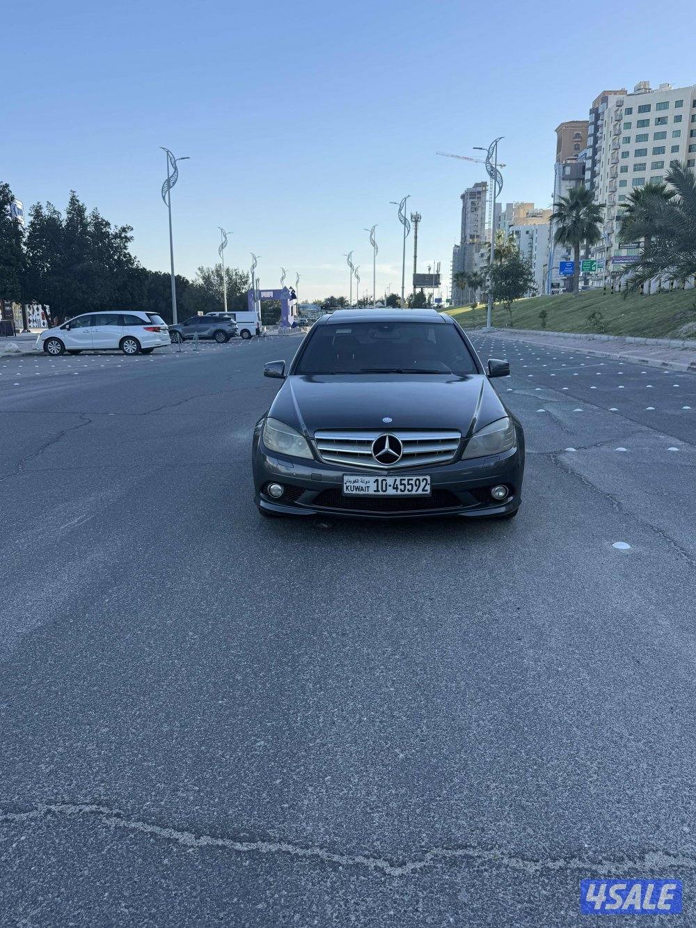 سياره نضيفه مافيها شي واستعمال يومي  مكينه٤ سلندر تيربو الصامل ما اقصر2