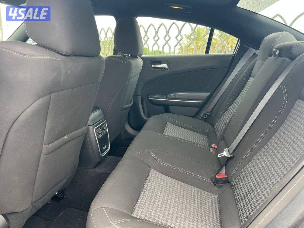 للبيع دوج تشارجر 20234