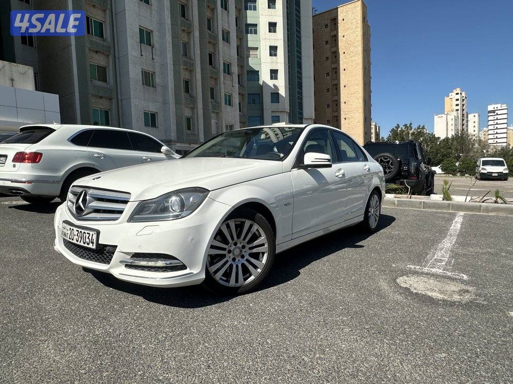 Mercedes c3000