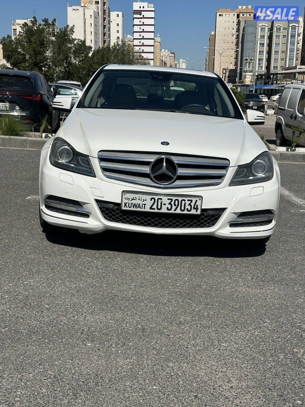 Mercedes c3001