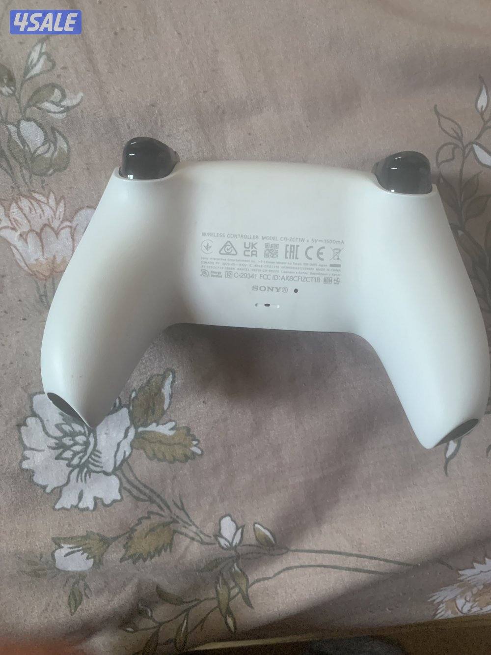 يده سوني ٥ نظيفه استعمال خفيف2