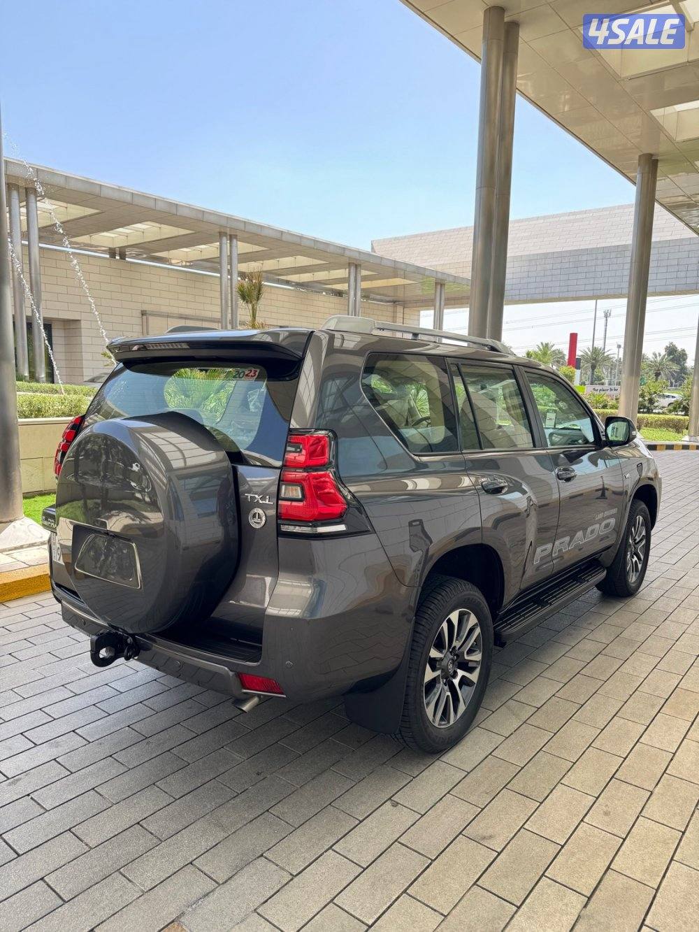 برادو TXL الساير. صبغ الوكاله  عداد (18) الف كم1