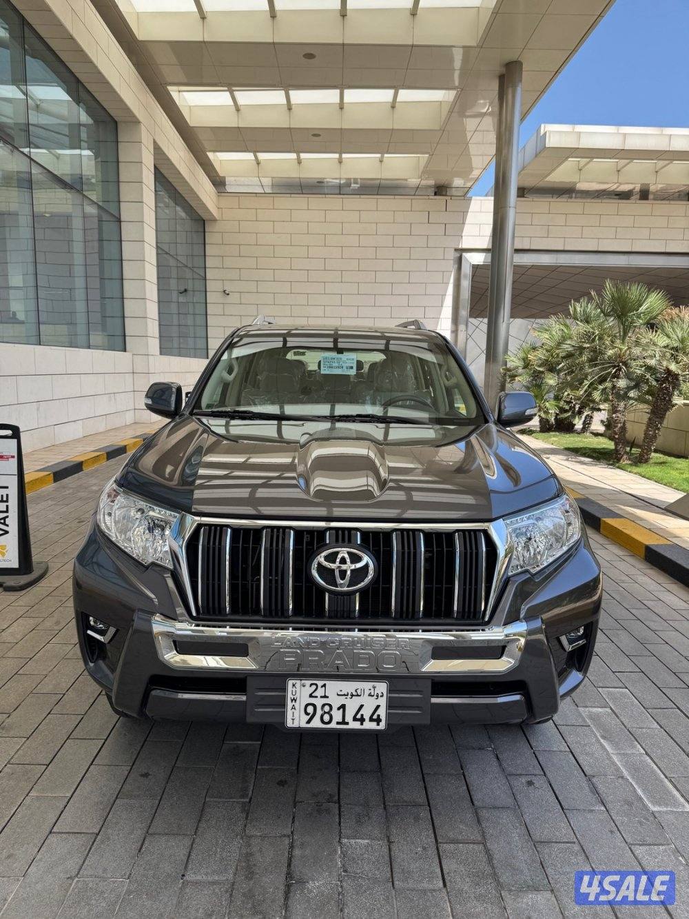 برادو TXL الساير. صبغ الوكاله  عداد (18) الف كم4