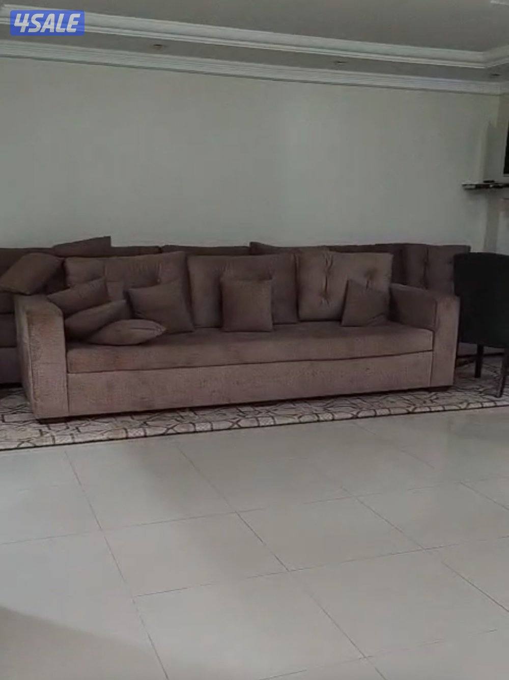 للبيع بيت العيون دورين وملحق1