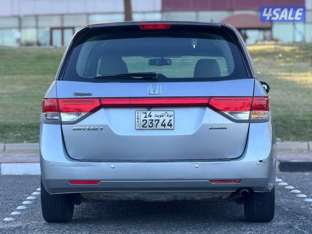 للبيع هوندا أوديسي موديل 2016 كامل المواصفات2