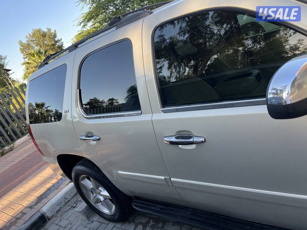 تاهو موديل 2008 LTZ بدون دبل كراسي خلفية غير مفصولة2