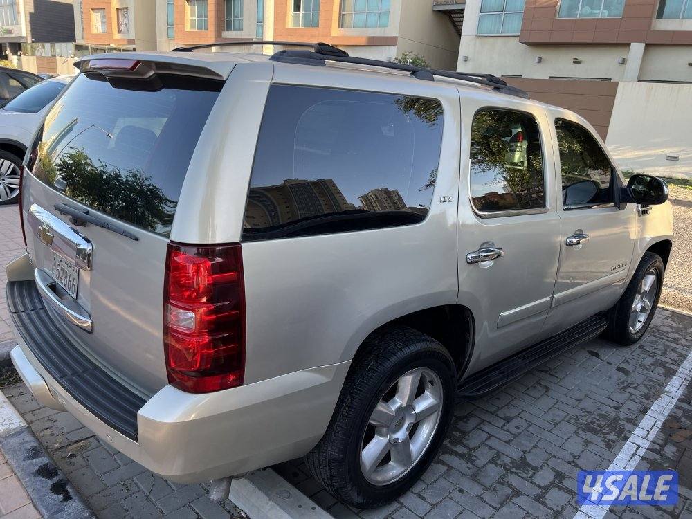 تاهو موديل 2008 LTZ بدون دبل كراسي خلفية غير مفصولة4