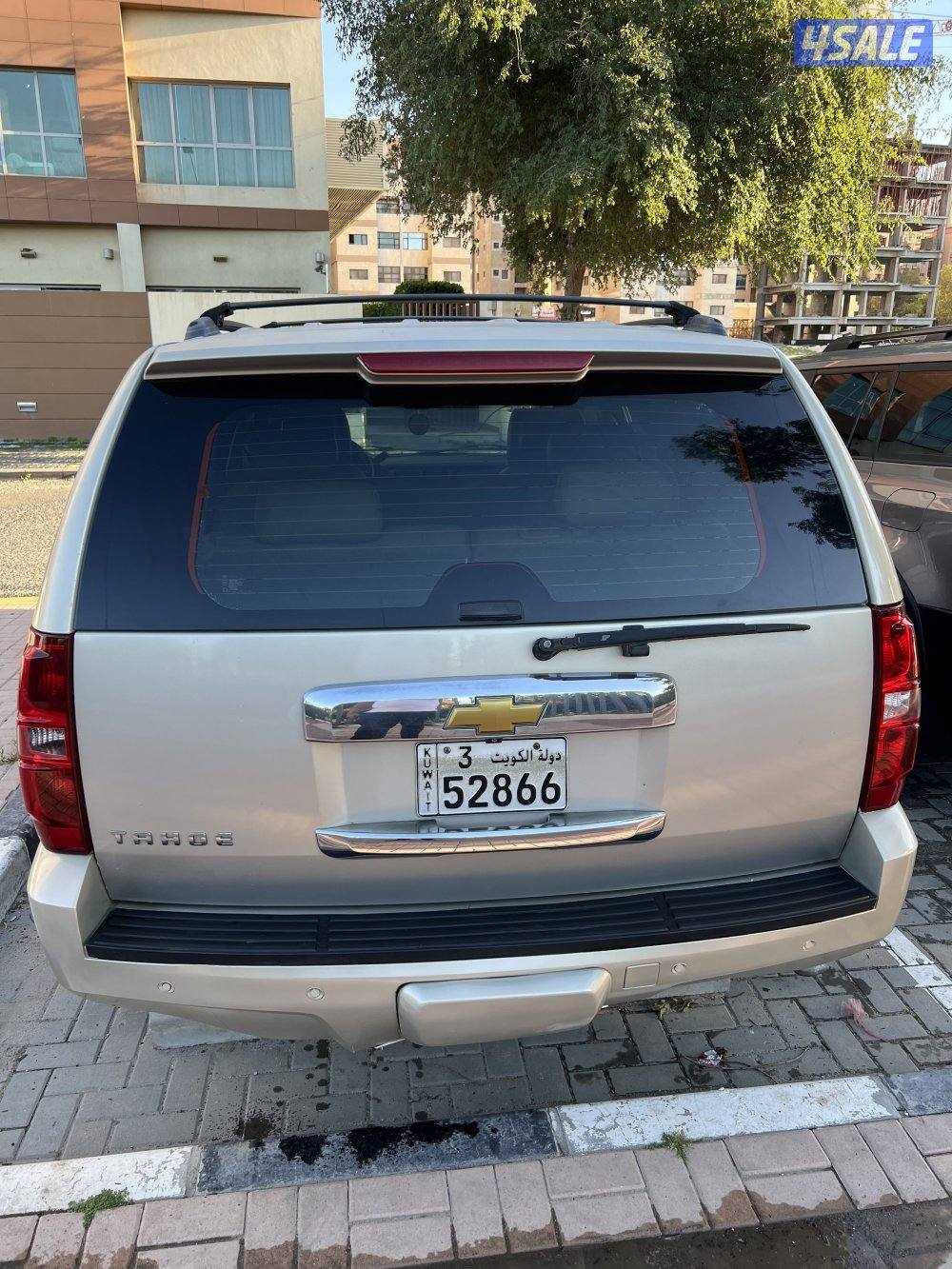 تاهو موديل 2008 LTZ بدون دبل كراسي خلفية غير مفصولة5