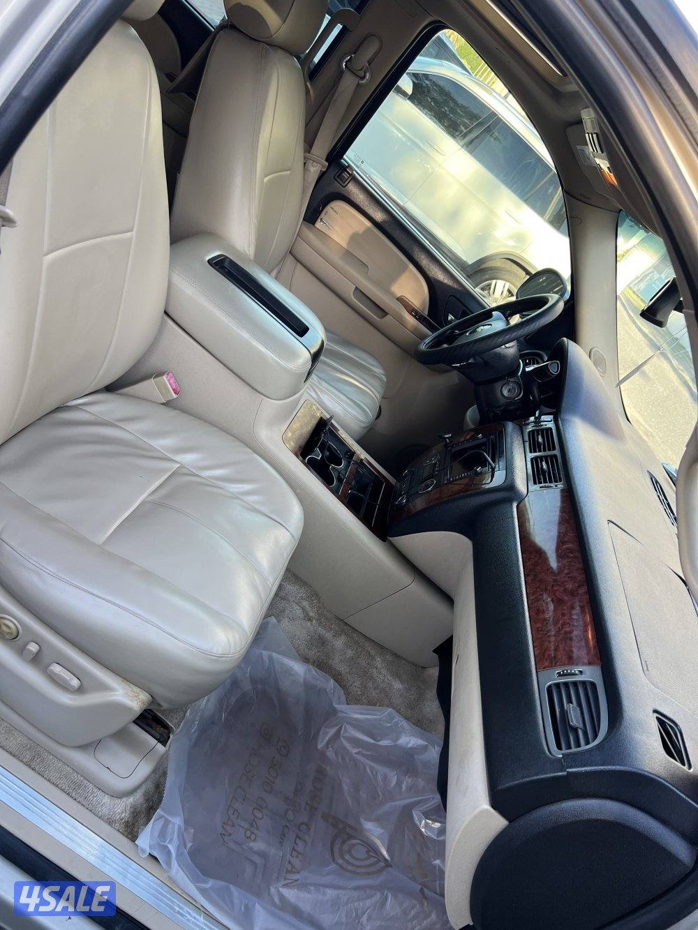 تاهو موديل 2008 LTZ بدون دبل كراسي خلفية غير مفصولة10