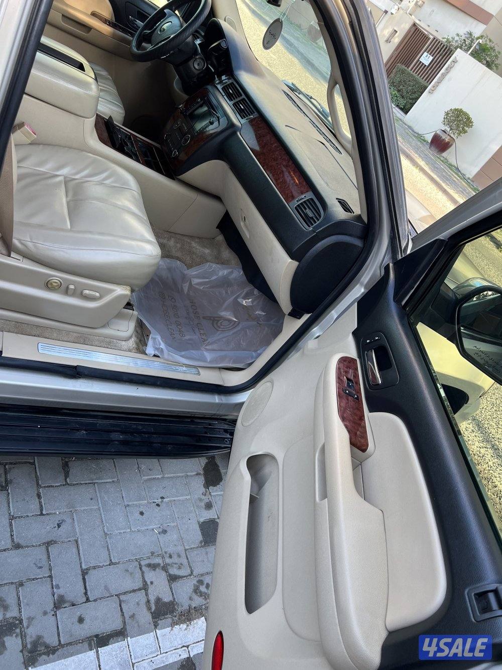 تاهو موديل 2008 LTZ بدون دبل كراسي خلفية غير مفصولة11