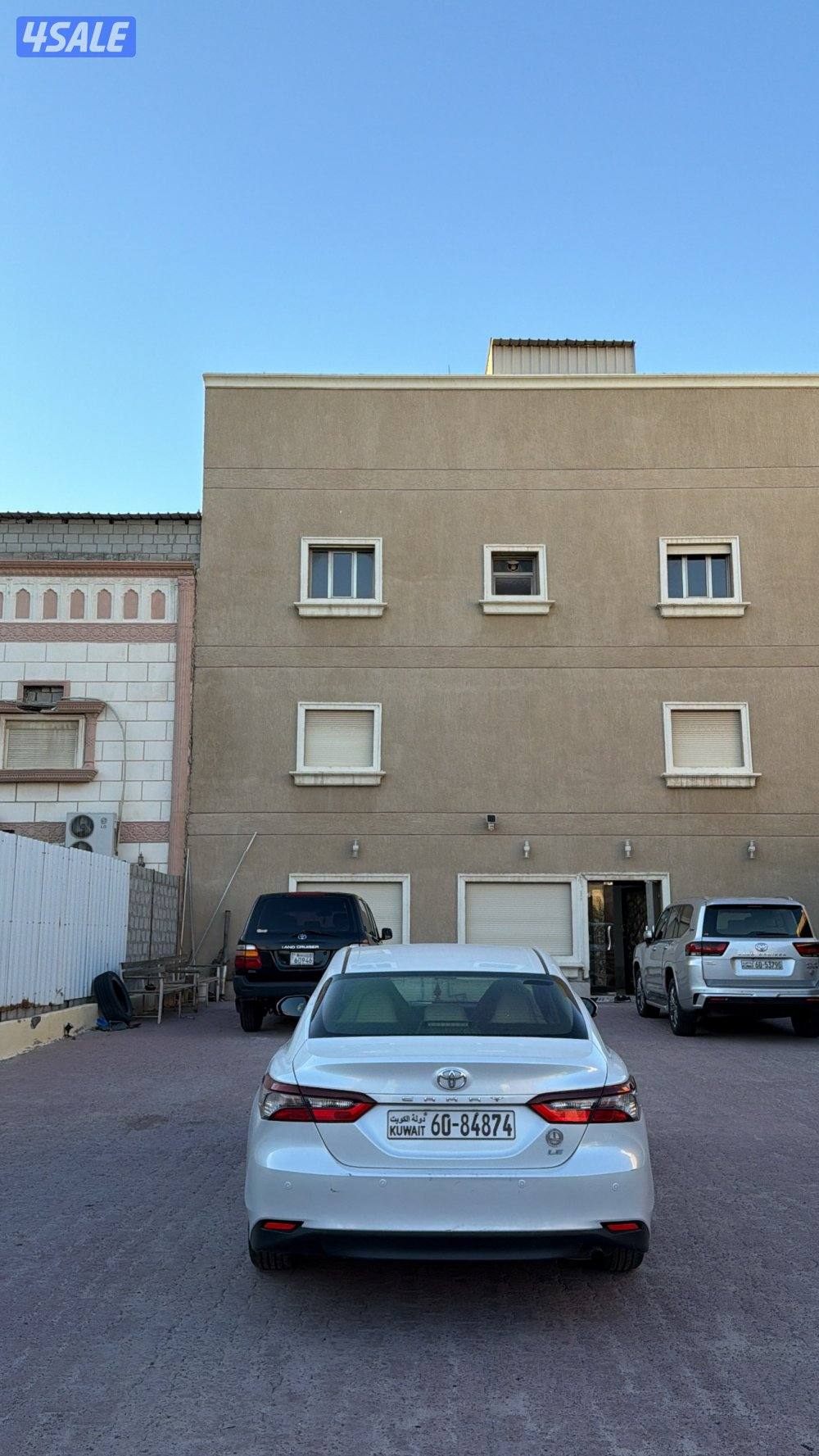 للبيع كامري el شرط الفحص ب الكامل عداد ١٠٠ الف4