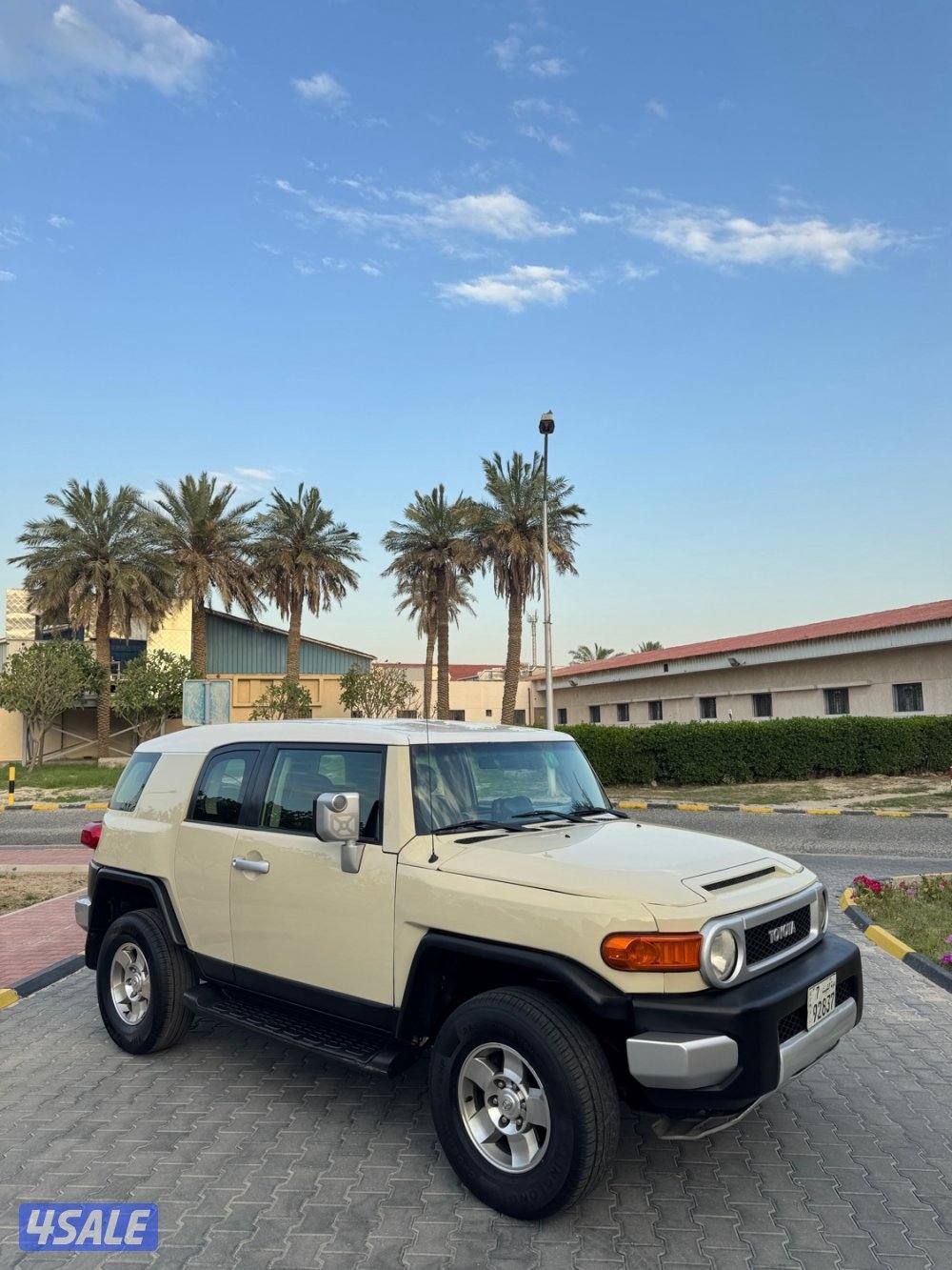 للبيع اف جي 2010 ماشي 340 الف بحالة الوكالة0