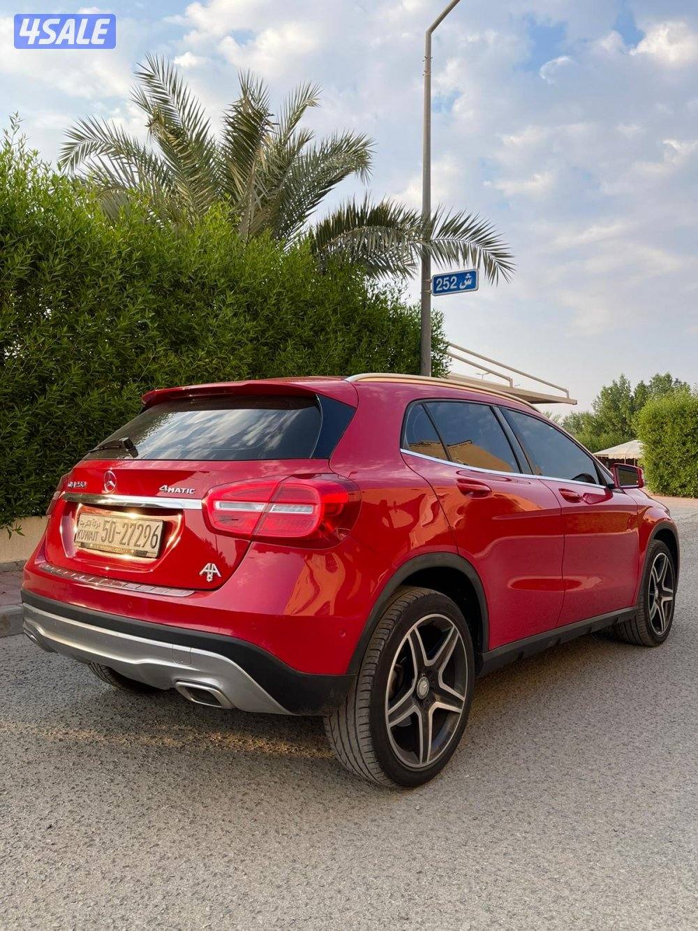 للبيع مرسيدس GLA250 موديل ٢٠١٧1