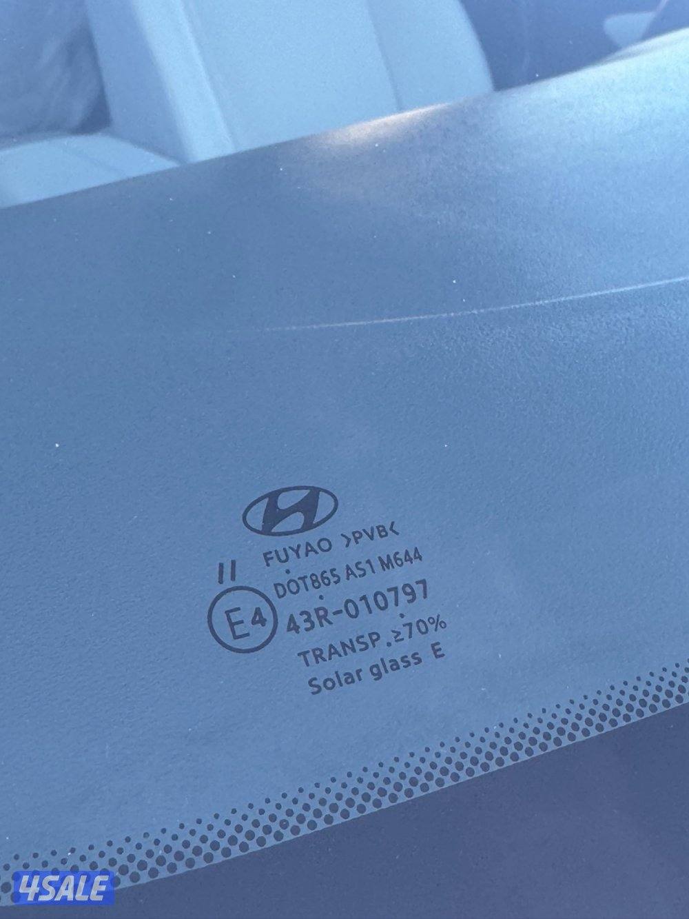 للبيع توسان 2023 ماشي 51 الف بحالة الوكالة الفل11