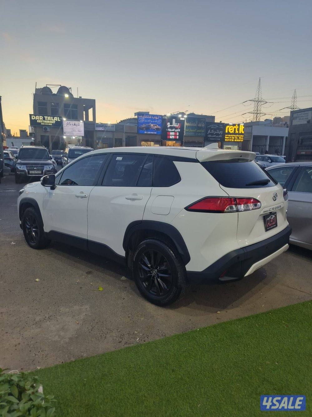 النشاما لبيع وشراء السيارات كرولا كورس4